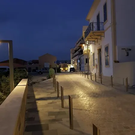 Apartment Town With Panoramic Seaview