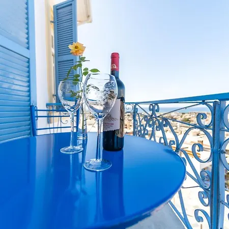 Town With Panoramic Seaview Appartement Paphos