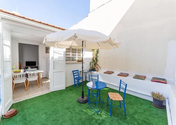 Town With Panoramic Seaview * Πάφος